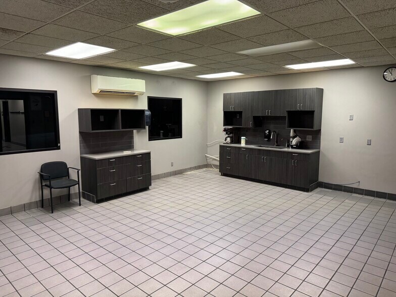More Photos Of 22425 D St, Winfield Industrial For Sale