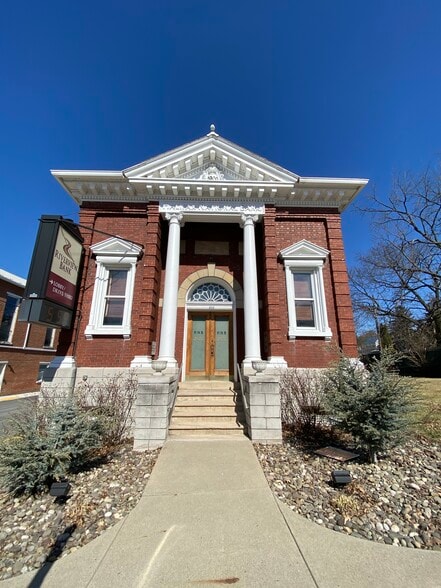 More Photos Of 3rd & Market Streets, Halifax Office Residential For Sale