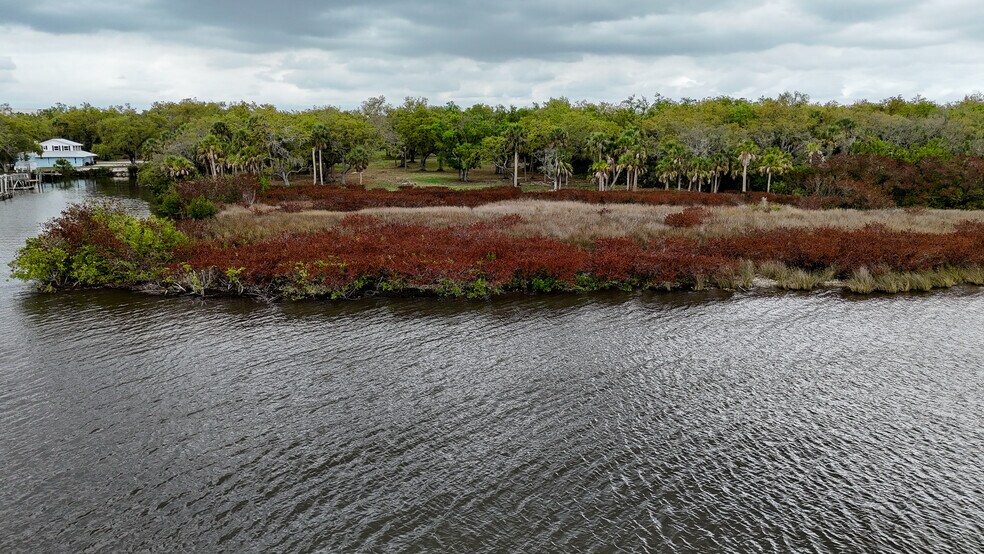 More Photos Of 7013-7015 Riverview Dr, Riverview Land For Sale