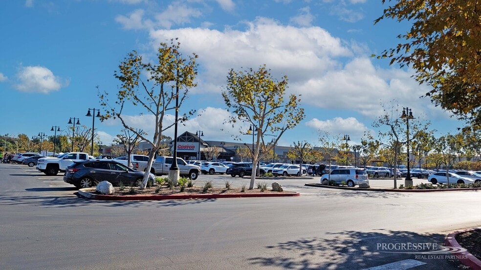 More Photos Of 1050 W Gladstone St, San Dimas Restaurant For Lease