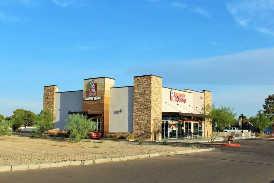 More Photos Of 1025 N 67th Ave, Phoenix Freestanding For Sale