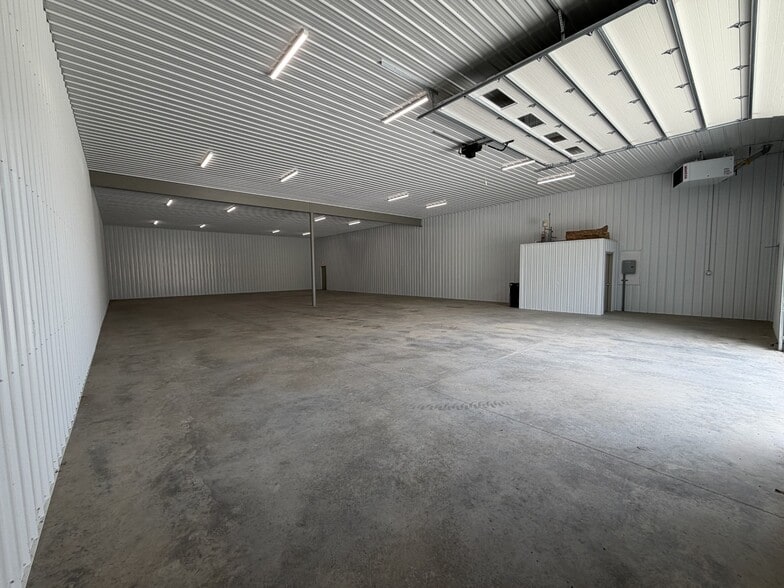 More Photos Of 750 Liberty Green Dr, Akron Self Storage For Lease
