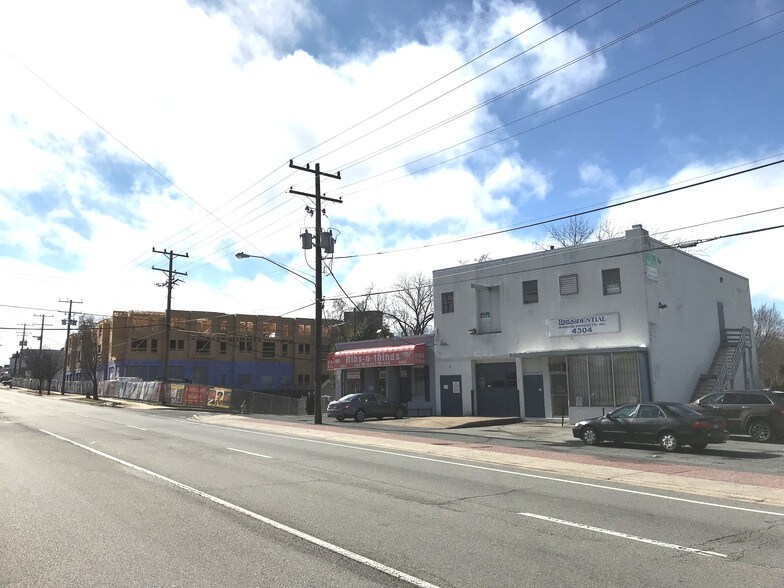 More Photos Of 4304 Rhode Island Ave, Brentwood Freestanding For Lease