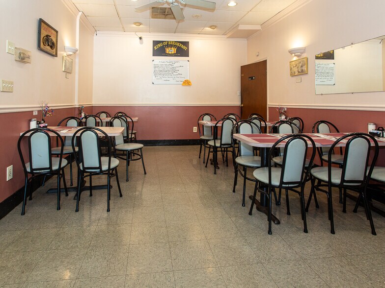 More Photos Of 1132 W Main St, Norristown Apartments For Sale