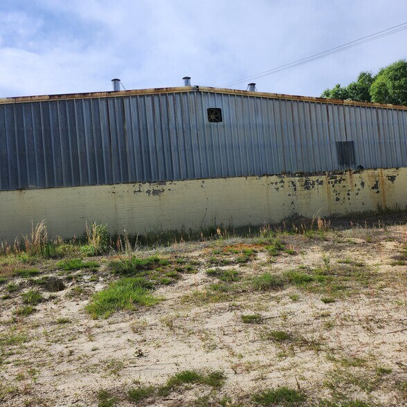 More Photos Of 45 Industrial Blvd, Hurtsboro Industrial For Sale