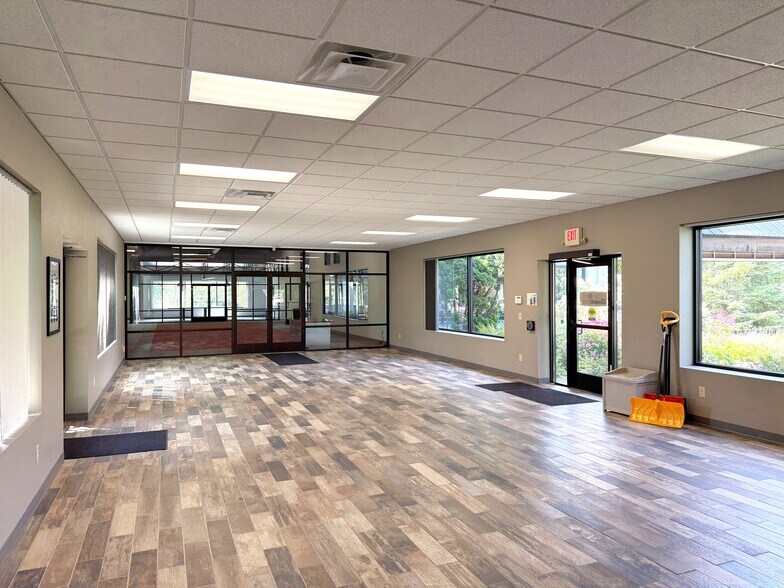 More Photos Of 23973 S Hazelwood Dr, Nisswa Flex For Sale