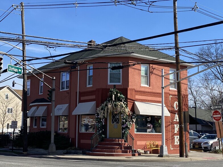 More Photos Of 136-140 Durham Ave, Metuchen Storefront Retail Residential For Lease