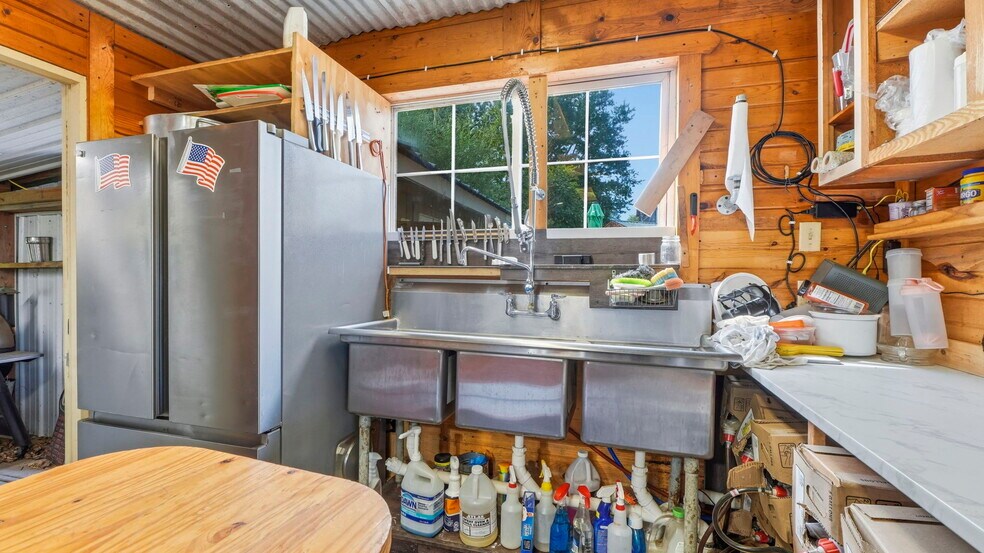 More Photos Of 109 Center St, Larwill Restaurant For Sale
