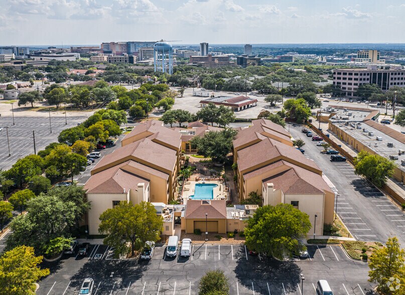 More Photos Of 8585 Marriot Dr, San Antonio Hotel For Sale
