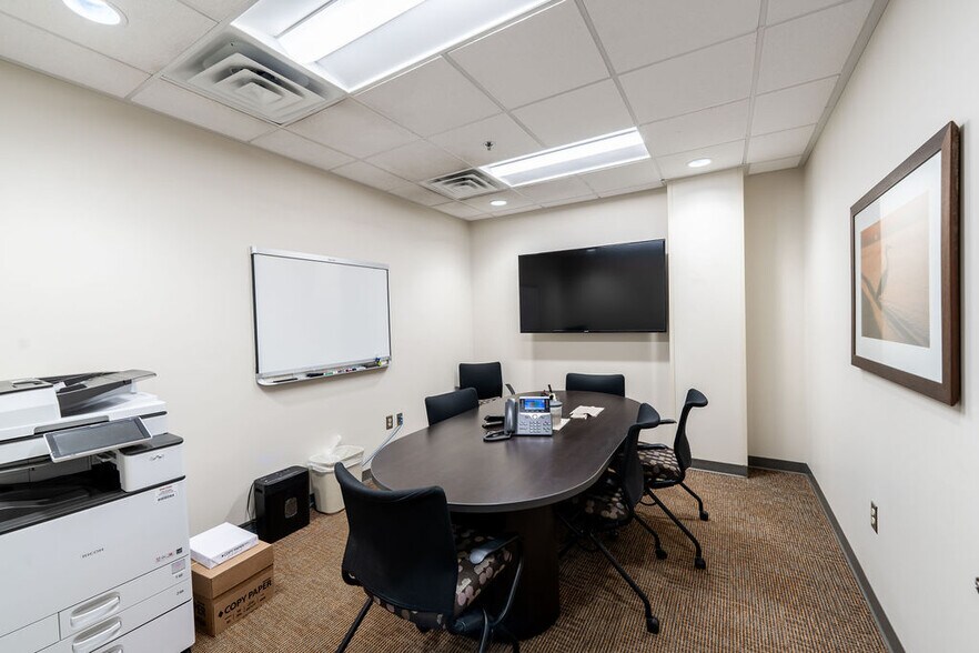 More Photos Of 149 Piper Ln, Georgetown Industrial For Lease