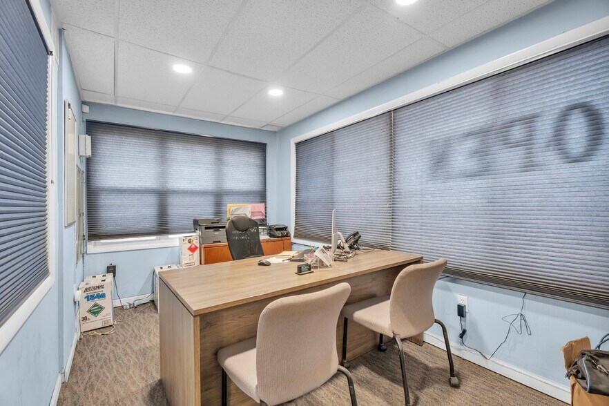 More Photos Of 1333 Delsea Dr, Deptford Auto Dealership For Sale