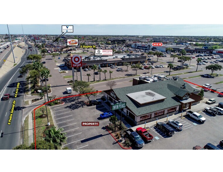 More Photos Of 5425 S Padre Island Dr, Corpus Christi Restaurant For Sale