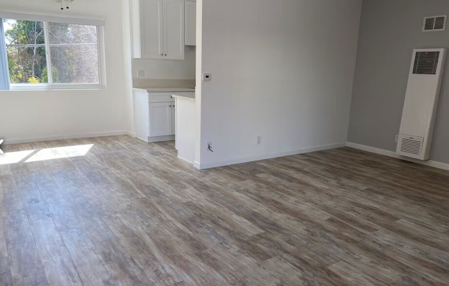 More Photos Of 10920 National Blvd, Los Angeles Apartments For Sale