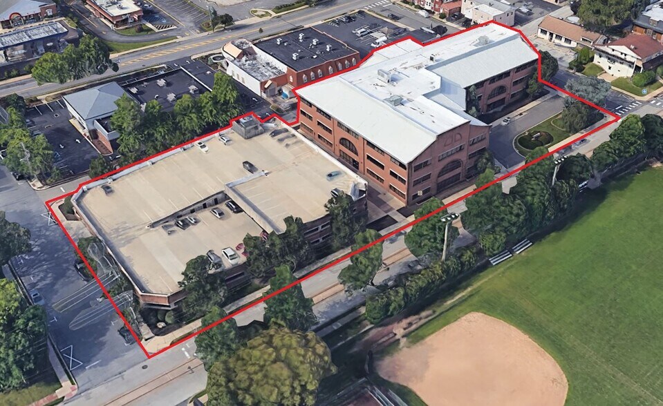 More Photos Of 200 E State St, Media Office For Lease