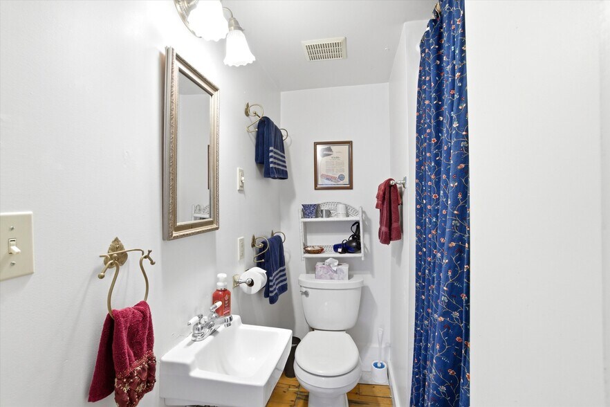 More Photos Of 235 Windsor Rd, Hillsborough Hospitality For Sale