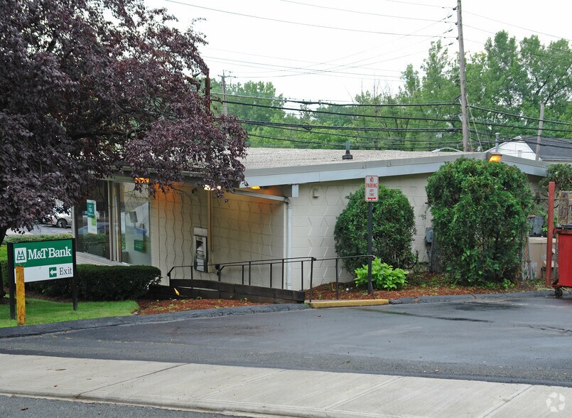 More Photos Of 218 Saw Mill River Rd, Elmsford Bank For Lease