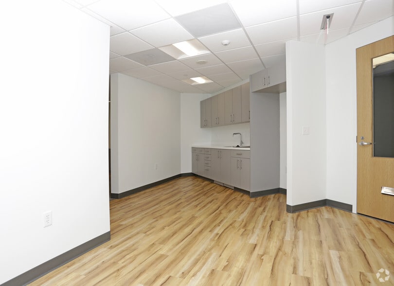 More Photos Of 529 14th St NW, Washington Office For Lease
