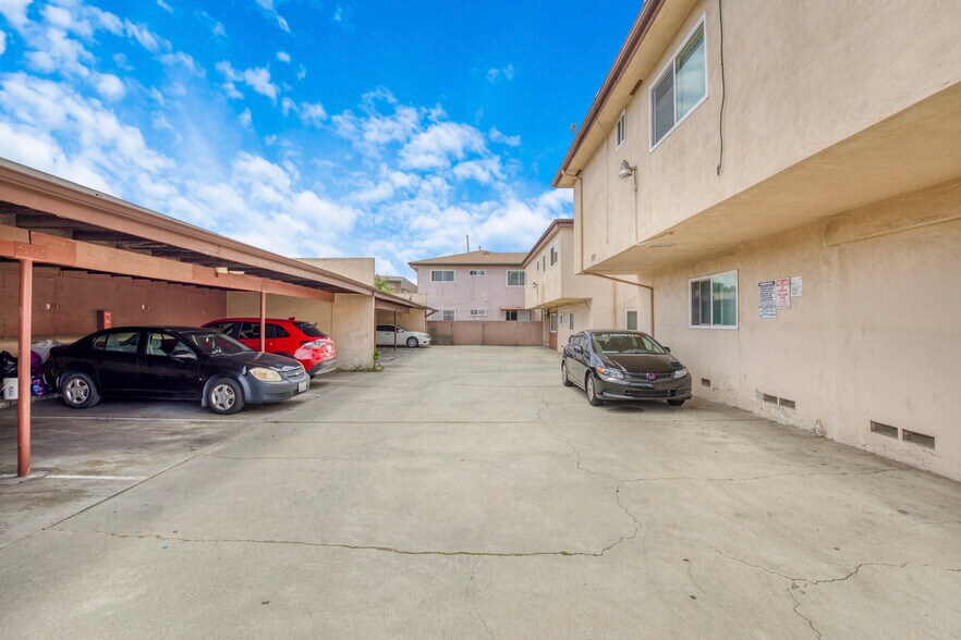 More Photos Of 4928 W Lennox Blvd, Inglewood Apartments For Sale