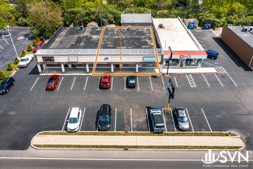 More Photos Of 365-373 Southland Dr, Lexington Freestanding For Lease