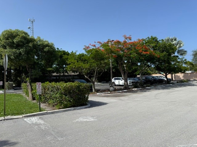 More Photos Of 321 E Hillsboro Blvd, Deerfield Beach Office For Sale