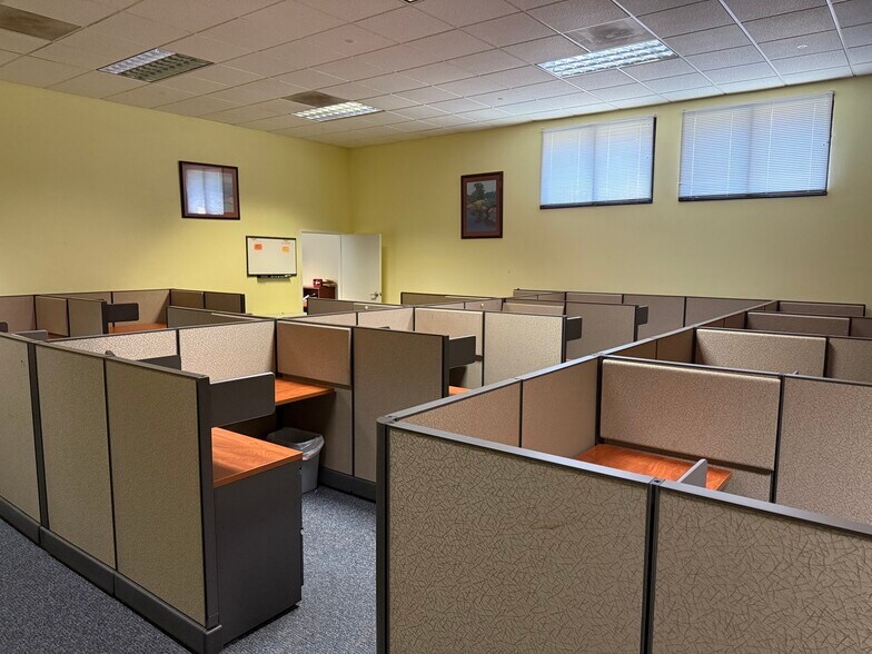 More Photos Of 1241 O.G. Skinner Dr, West Point Office For Sale