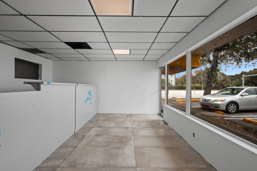 More Photos Of 5552 NW 31st Ave, Fort Lauderdale General Retail For Lease