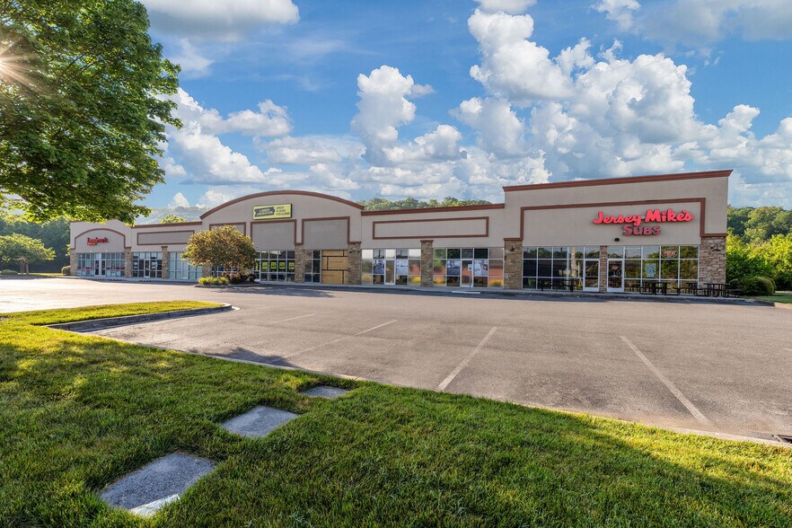 More Photos Of , Kingsport General Retail For Sale