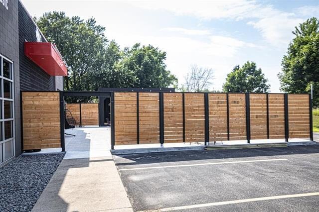 More Photos Of W6278 Greenville Dr, Greenville Restaurant For Sale