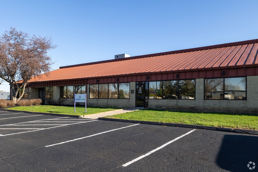 More Photos Of 2800 Black Lake Pl, Philadelphia Warehouse For Lease