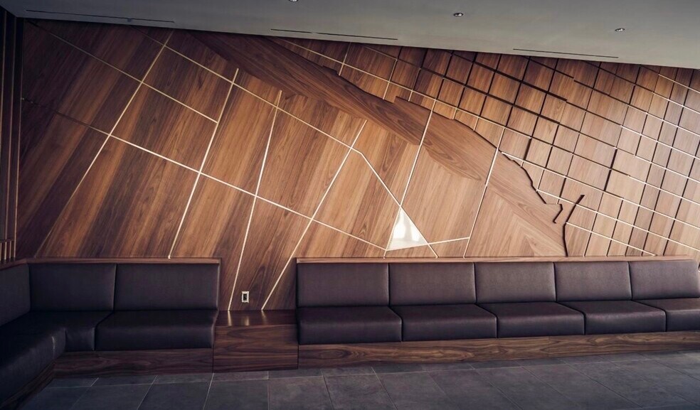 More Photos Of 401 S 1st St, Austin Office For Sale