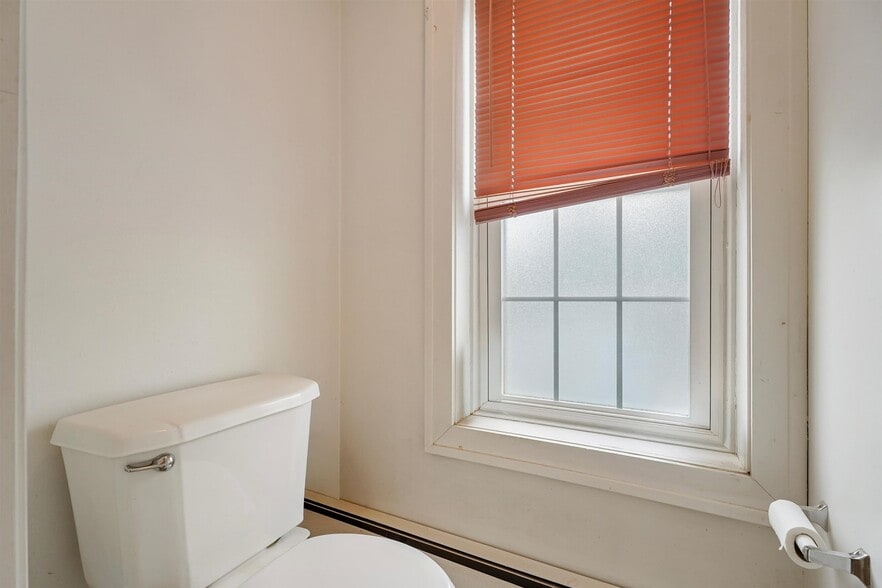 More Photos Of 214 N Main St, North Wales Office Residential For Sale