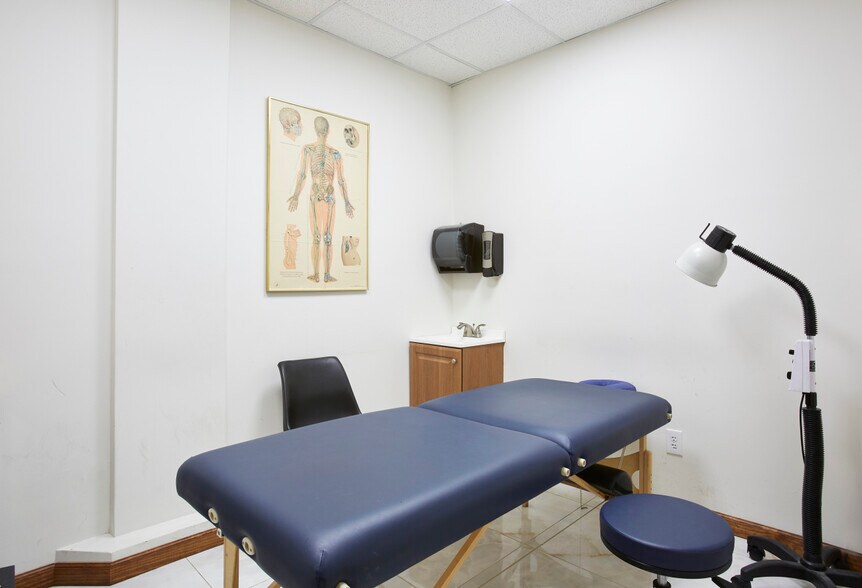 More Photos Of 161 Madison Ave, New York Medical For Lease