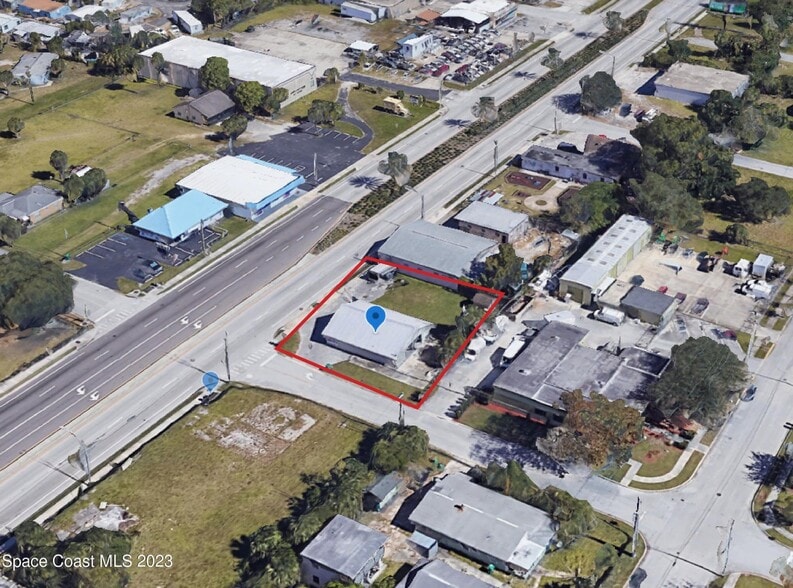 Primary Photo Of 831 King St, Cocoa Manufacturing For Sale