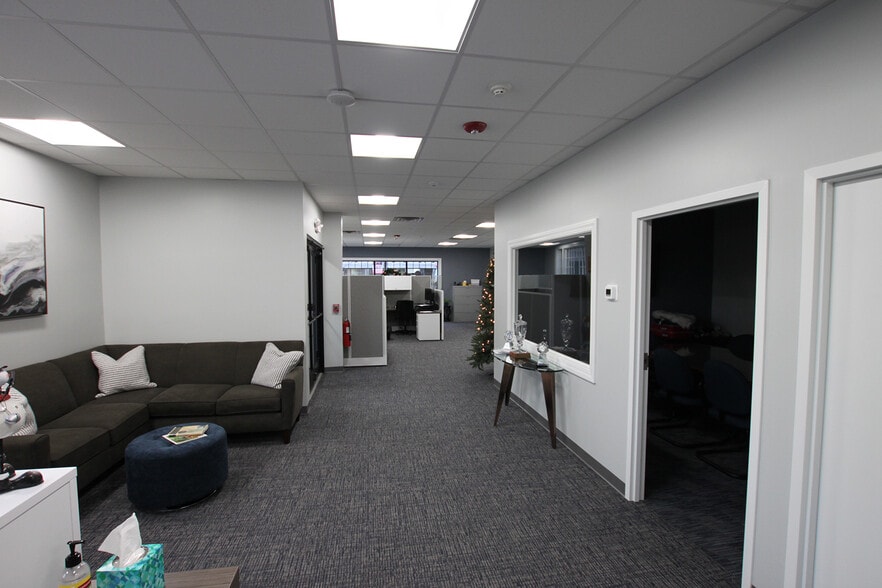 More Photos Of 29 Main St, Leominster Office For Lease