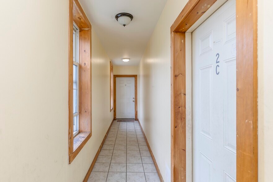 More Photos Of 141 Ulster Ave, Saugerties Storefront Retail Residential For Sale