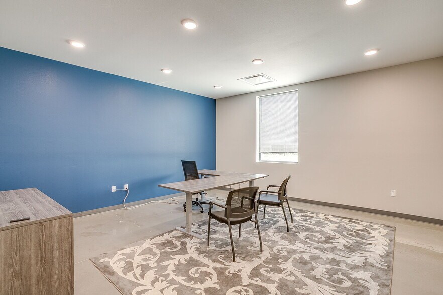 More Photos Of 1510 Markum Ranch Rd, Fort Worth Warehouse For Lease