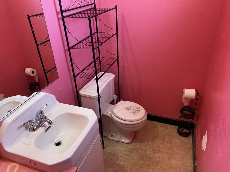 More Photos Of 531-537 Georgia St, Vallejo Storefront Retail Office For Sale