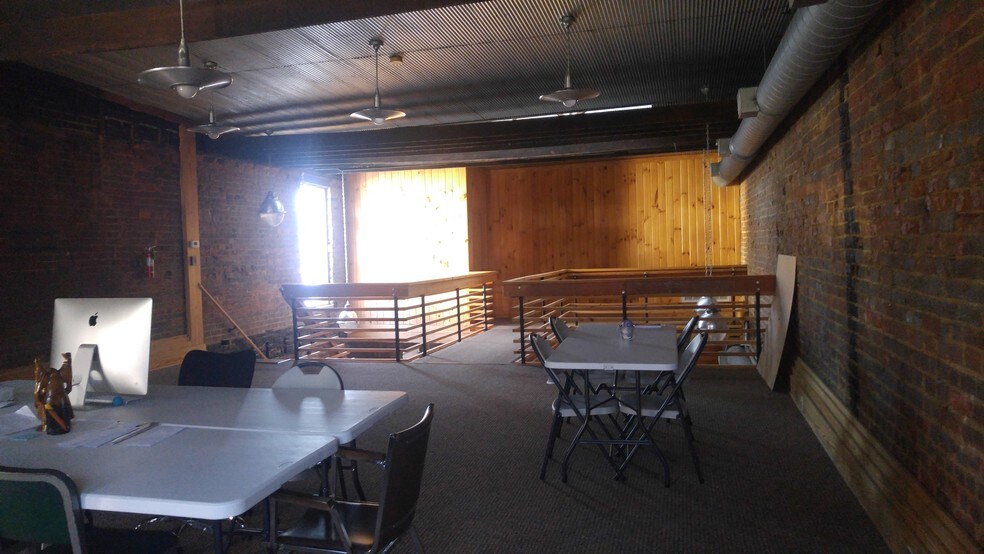 More Photos Of 714 Gay, Knoxville General Retail For Lease