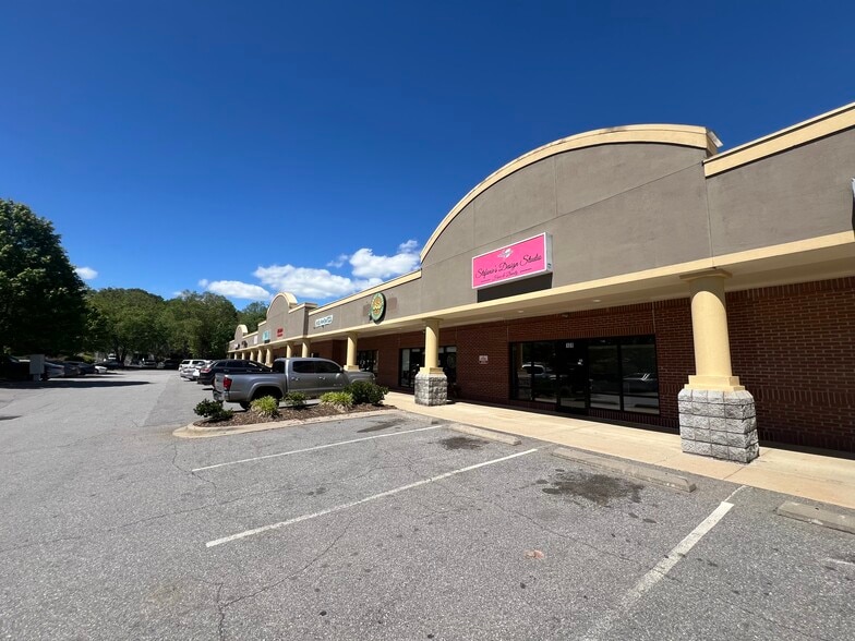 Primary Photo Of 5 Regent Park Blvd, Asheville Unknown For Lease