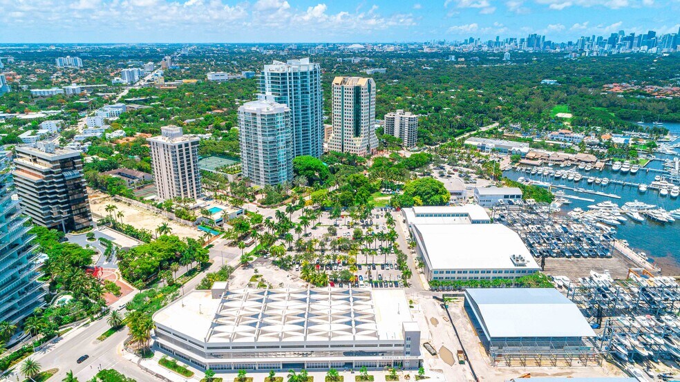 More Photos Of 2665 S Bayshore Dr, Coconut Grove Office For Lease