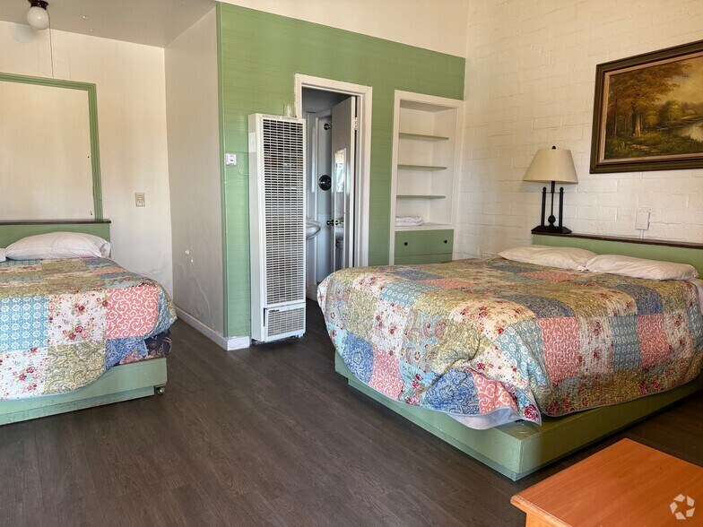 More Photos Of 507 S Curry St, Tehachapi Hotel For Sale