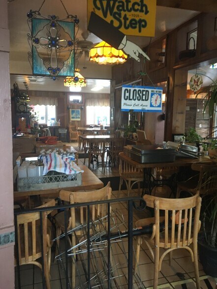 More Photos Of 36 John Ringo Rd, Ringoes Restaurant For Lease
