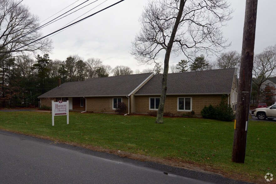 More Photos Of 10 Edgerton Dr, North Falmouth Warehouse For Sale