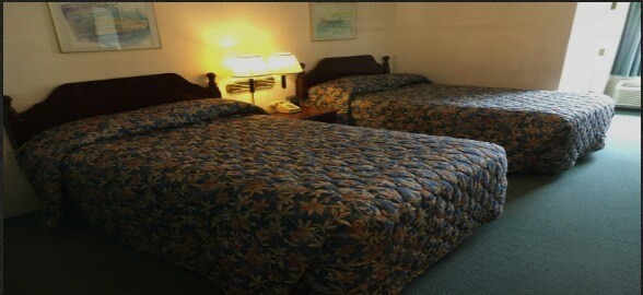 More Photos Of 750 US Highway 2 W, Saint Ignace Hotel For Sale