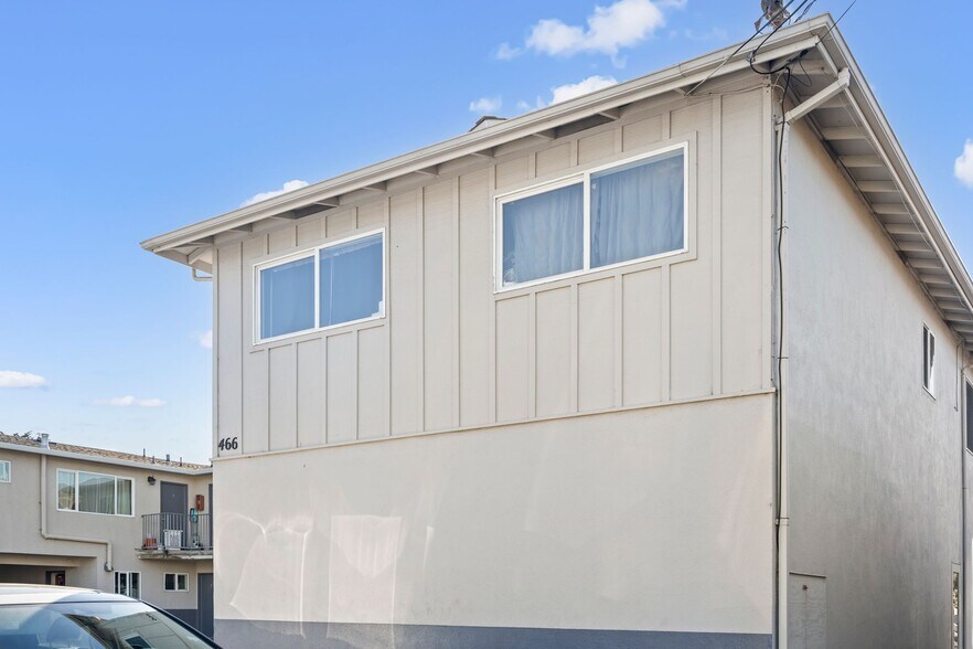 More Photos Of 466 Willow Ave, Half Moon Bay Apartments For Sale