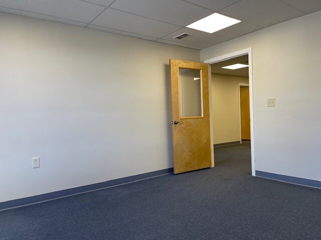 More Photos Of 681 Park Ave, Cranston Storefront Retail Office For Lease