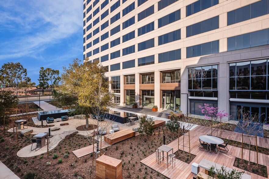 More Photos Of 1100 W Town and Country Rd, Orange Office For Lease