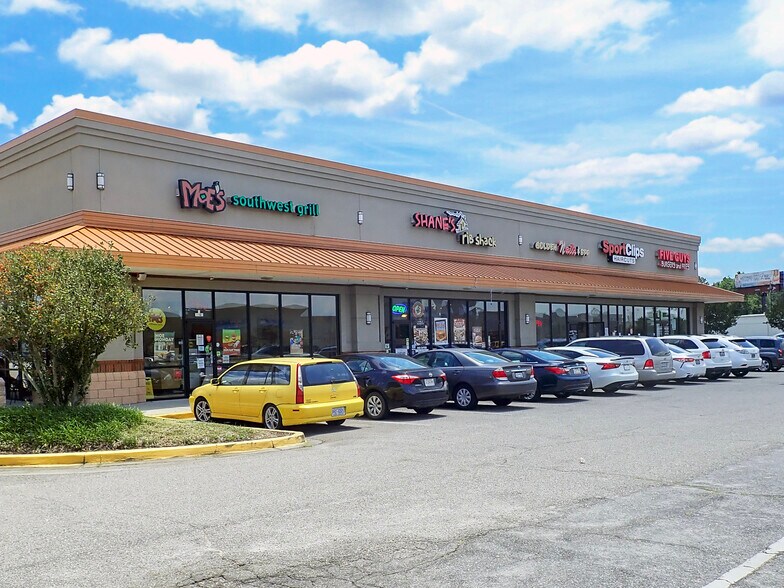 More Photos Of 1945 W Palmetto St, Florence Unknown For Lease