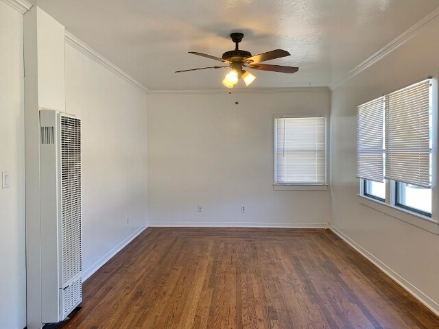 More Photos Of 1 Hodel Dr, Hollister Apartments For Sale