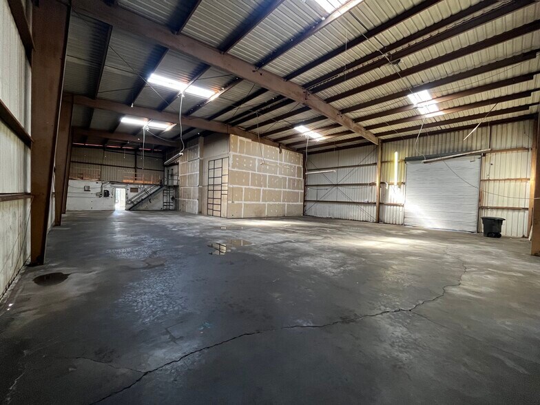 7671 Liberty Dr, Huntington Beach, CA 92647 Industrial For Lease